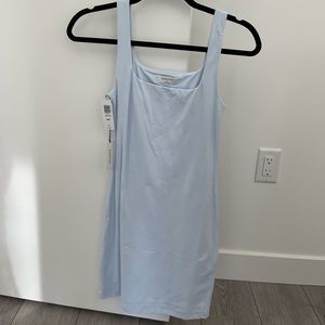 Aritzia Babaton Contour dress